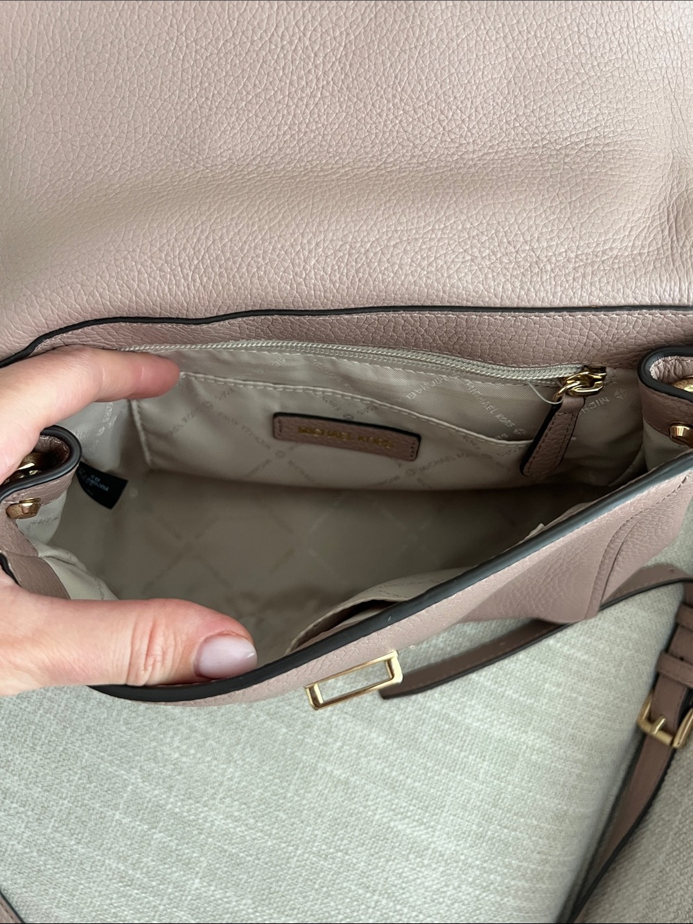Michael Kors Mauve Brown Leather Top-Handle Satchel with Gold Hardware - Picture 8 of 11